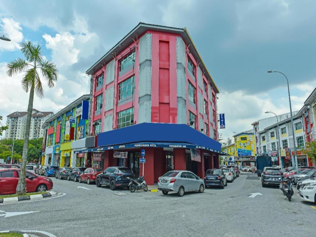 Hotel Capital O 90788 New 33 Permaisuri