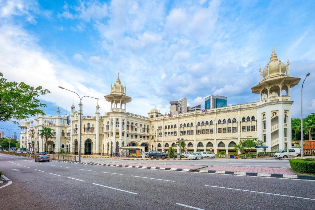 Hotel Capital O 90788 New 33 Permaisuri 3*