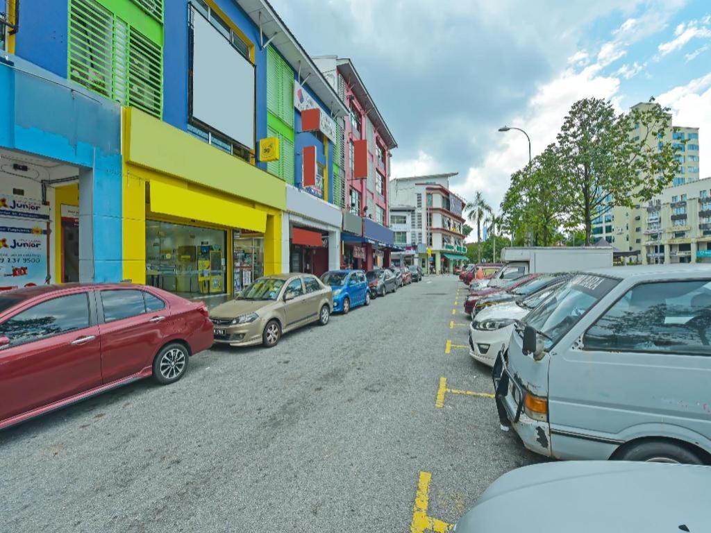 Capital O 90788 New 33 Permaisuri