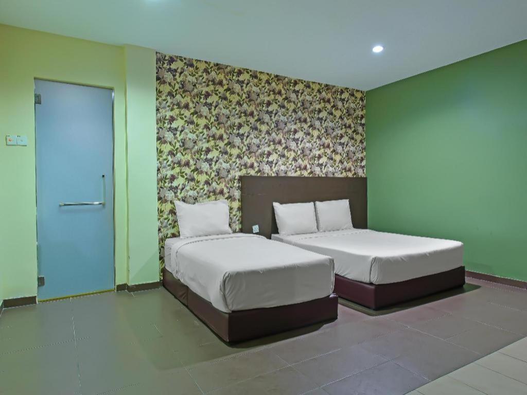 Hotel Capital O 90788 New 33 Permaisuri