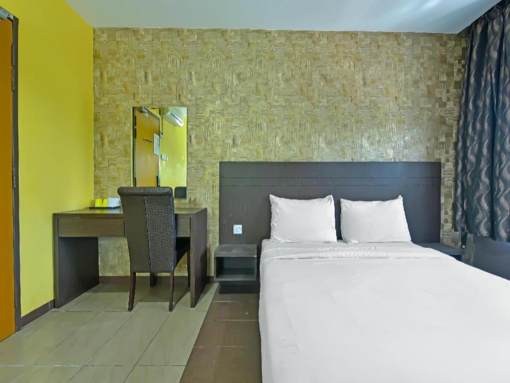 Capital O 90788 New 33 Permaisuri Hotel 3*